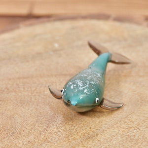 GLASS WHALE ORNAMENT IN BOX MOTTLED BLUE & WHITE Sajaroo Gifts