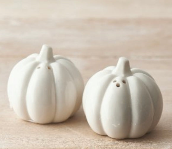 PUMPKIN SALT AND PEPPER SET, 5.8CM Sajaroo Gifts