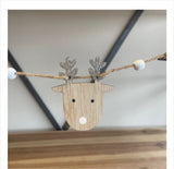 Neutral Reindeer Wood Garland Sajaroo Gifts